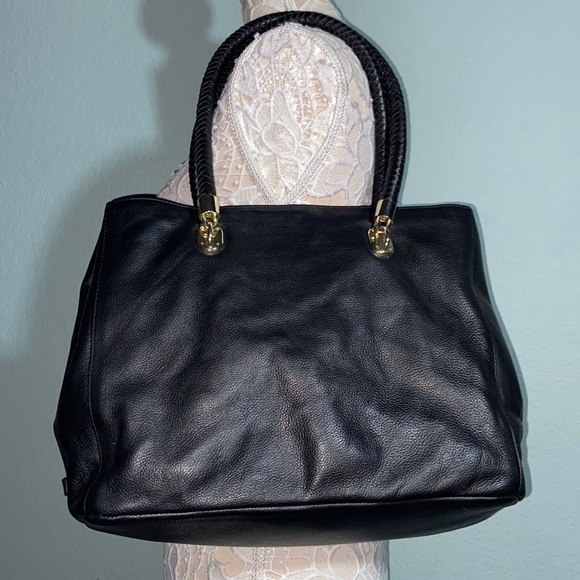 Like new COLE HAAN Leather shoulder bag woven handles